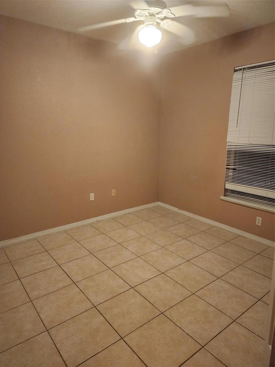 Image 10 of 49 For 8836 Dunes Court 13 207