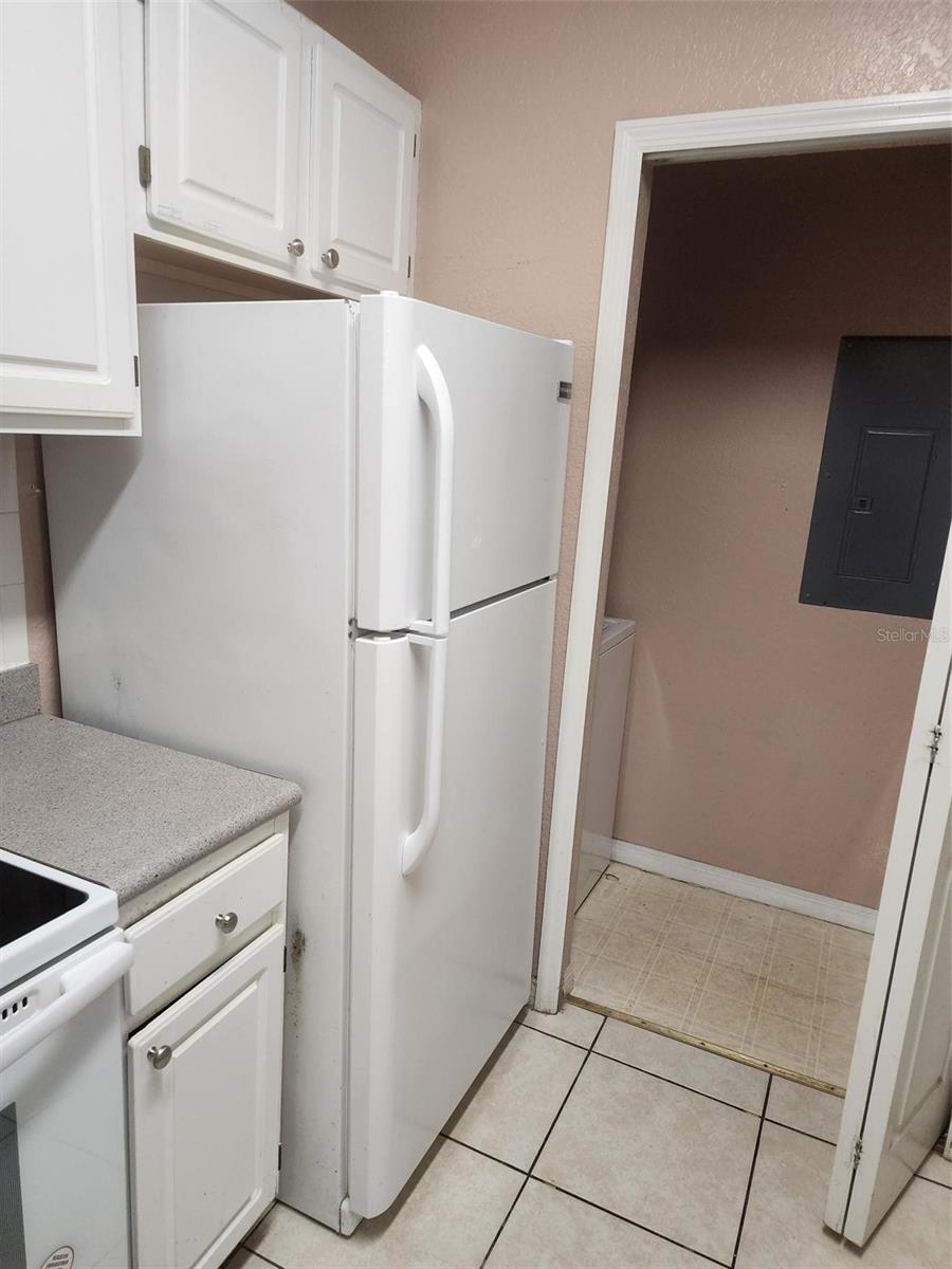 Image 3 of 49 For 8836 Dunes Court 13 207