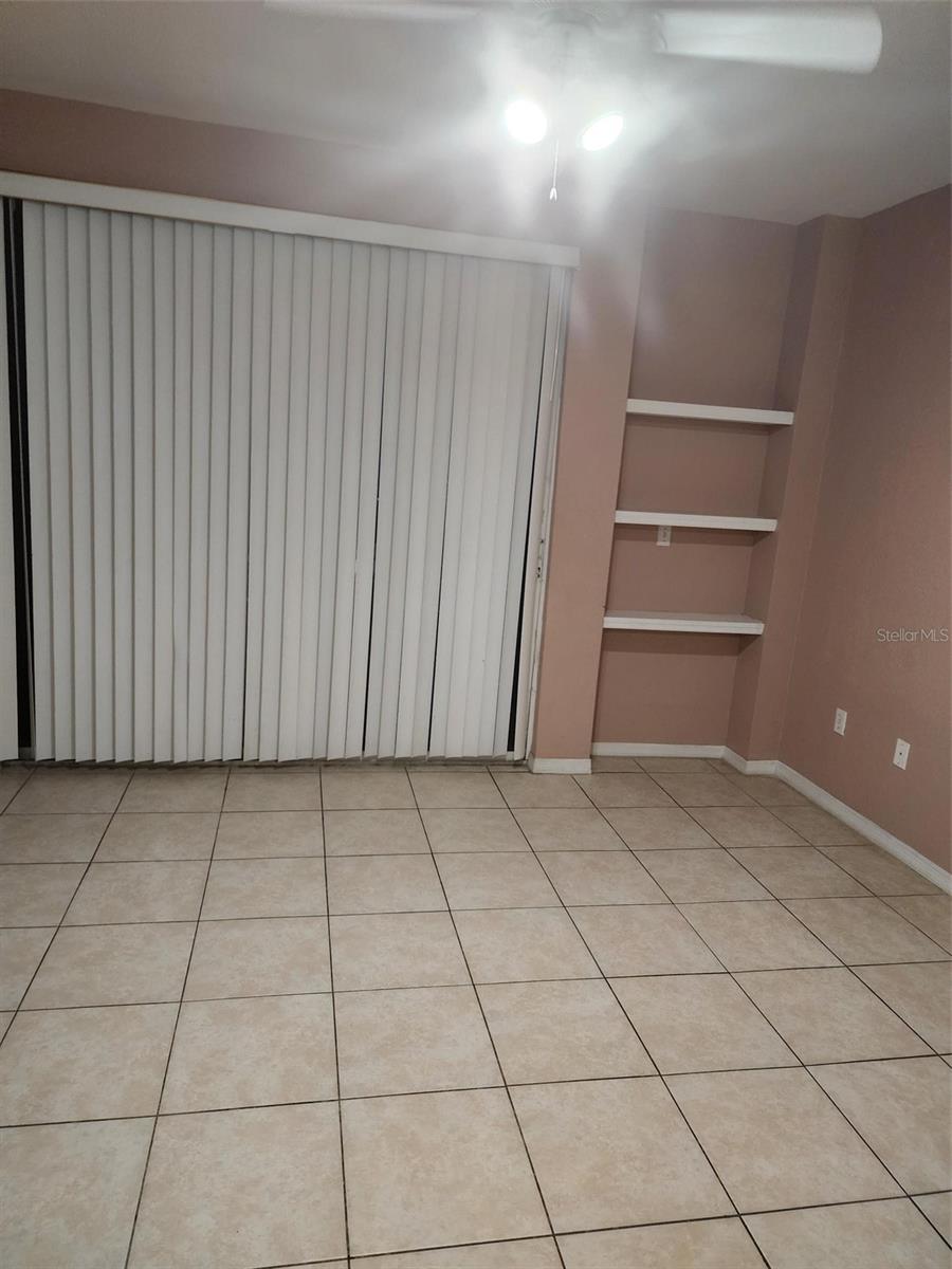 Image 6 of 49 For 8836 Dunes Court 13 207