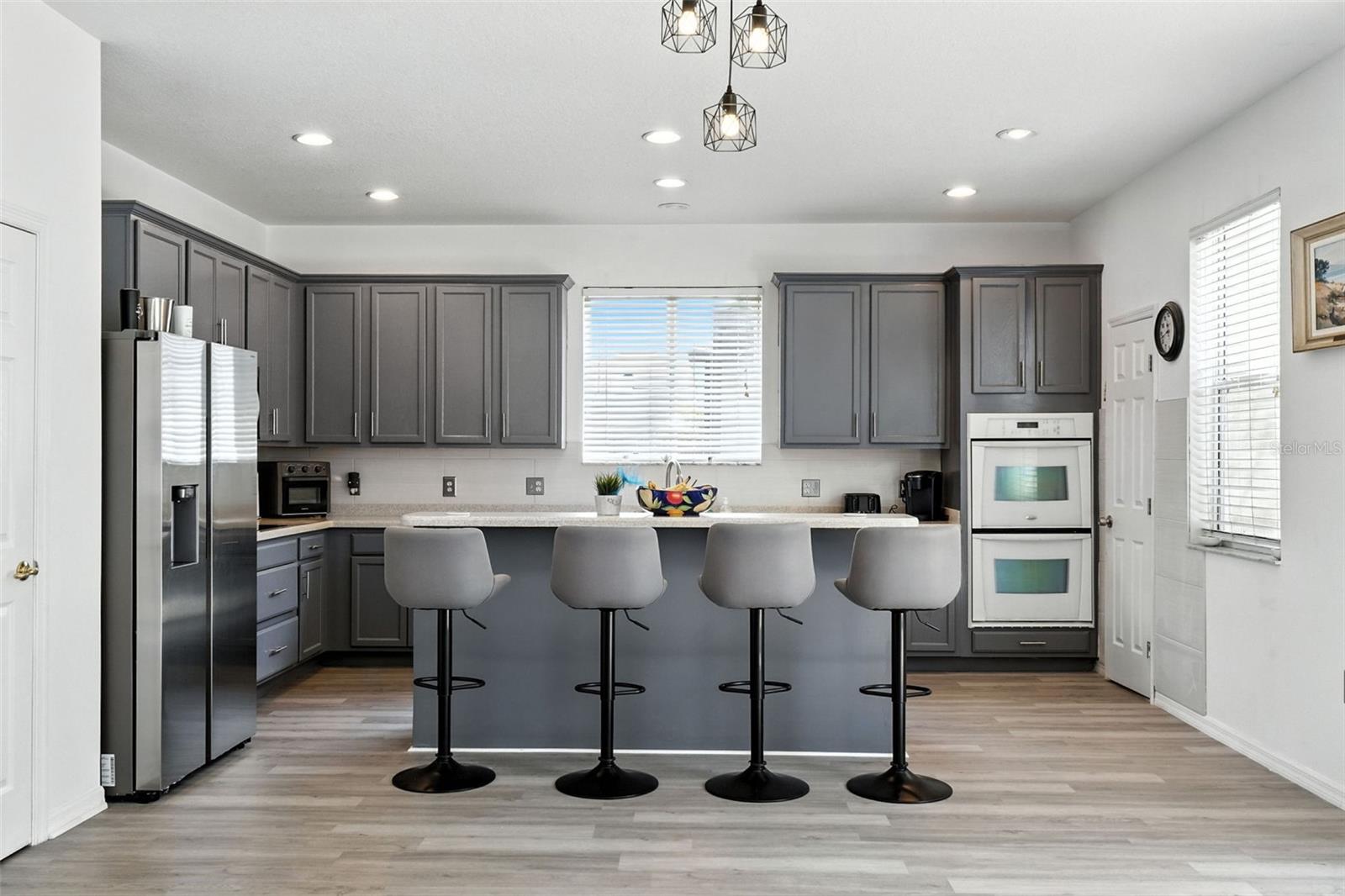Image 18 of 68 For 2714 Portchester Court