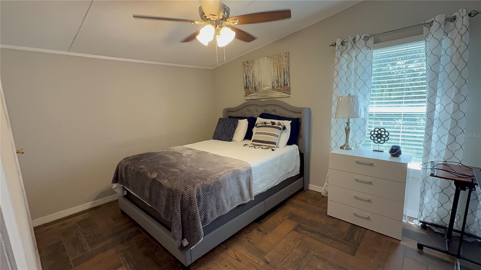 Image 39 of 50 For 7071 Tall Pine Road