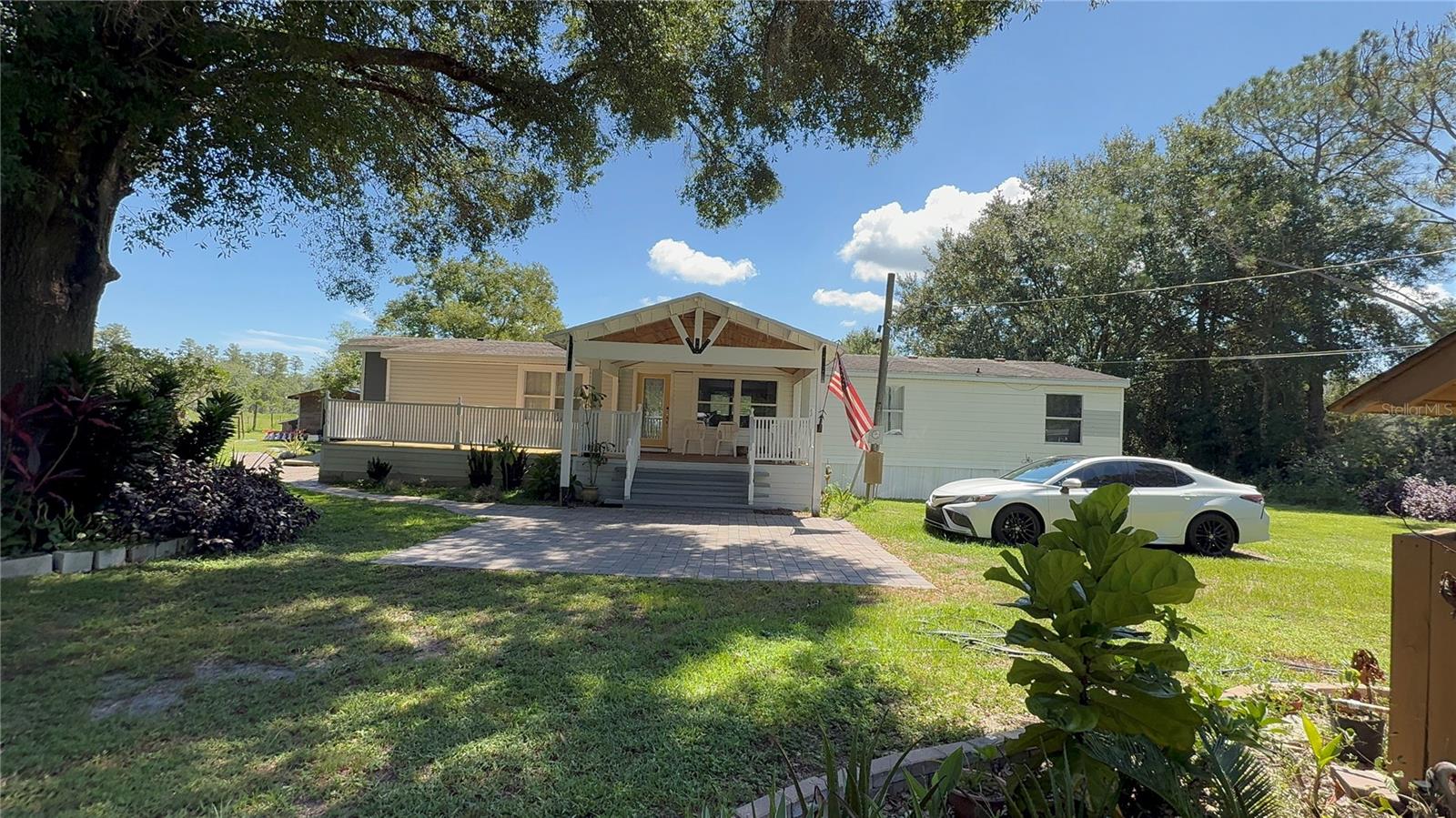 Image 4 of 50 For 7071 Tall Pine Road