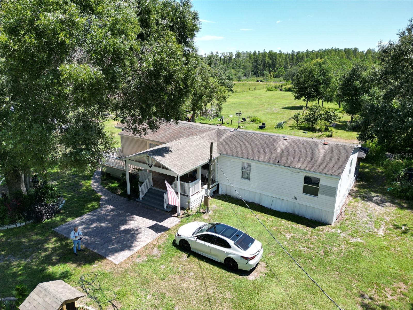 Image 5 of 50 For 7071 Tall Pine Road