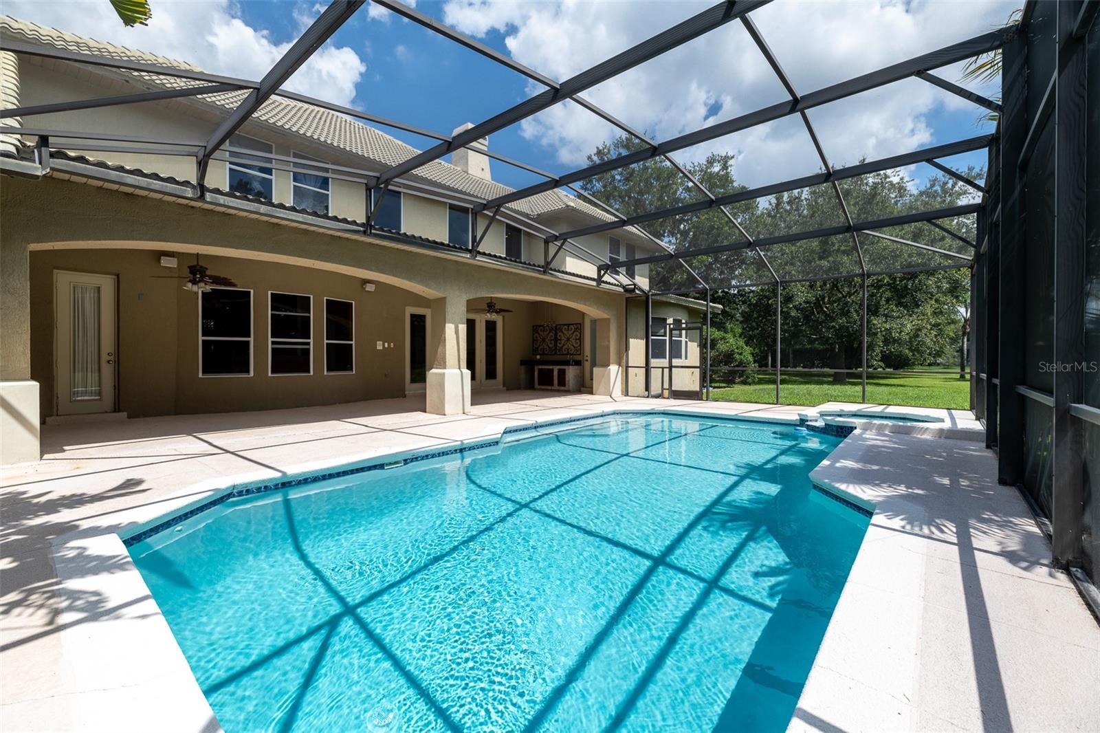 Image 31 of 33 For 10430 Birch Tree Lane
