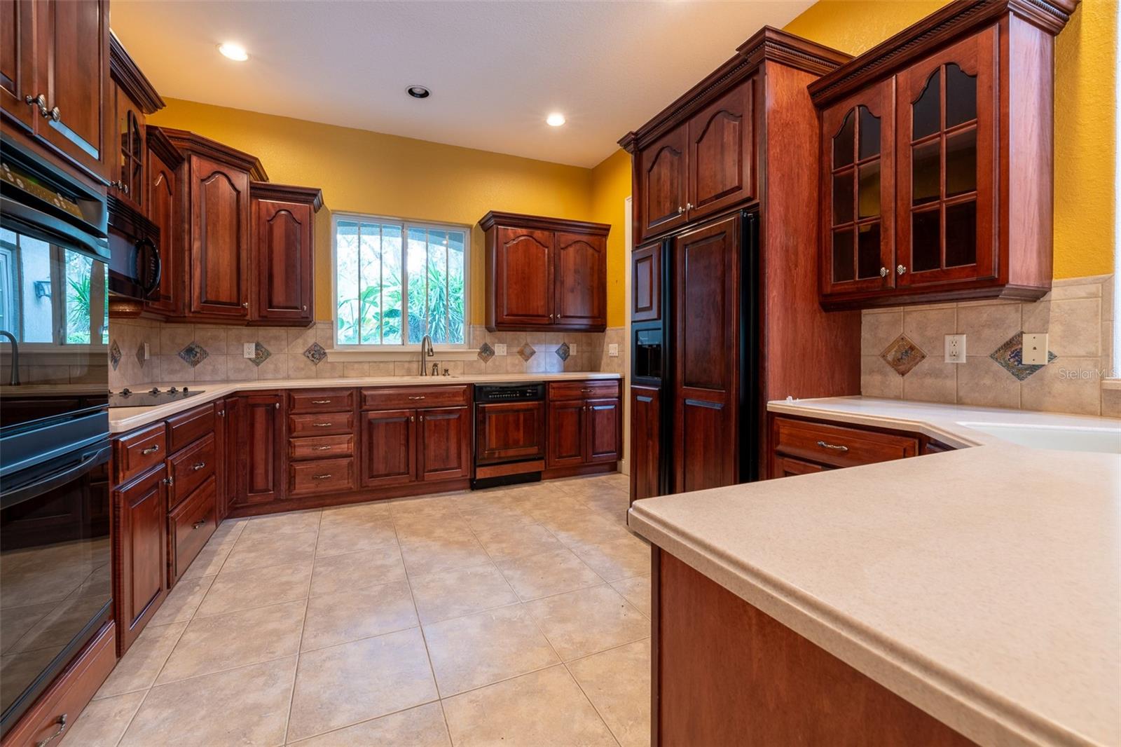 Image 4 of 33 For 10430 Birch Tree Lane