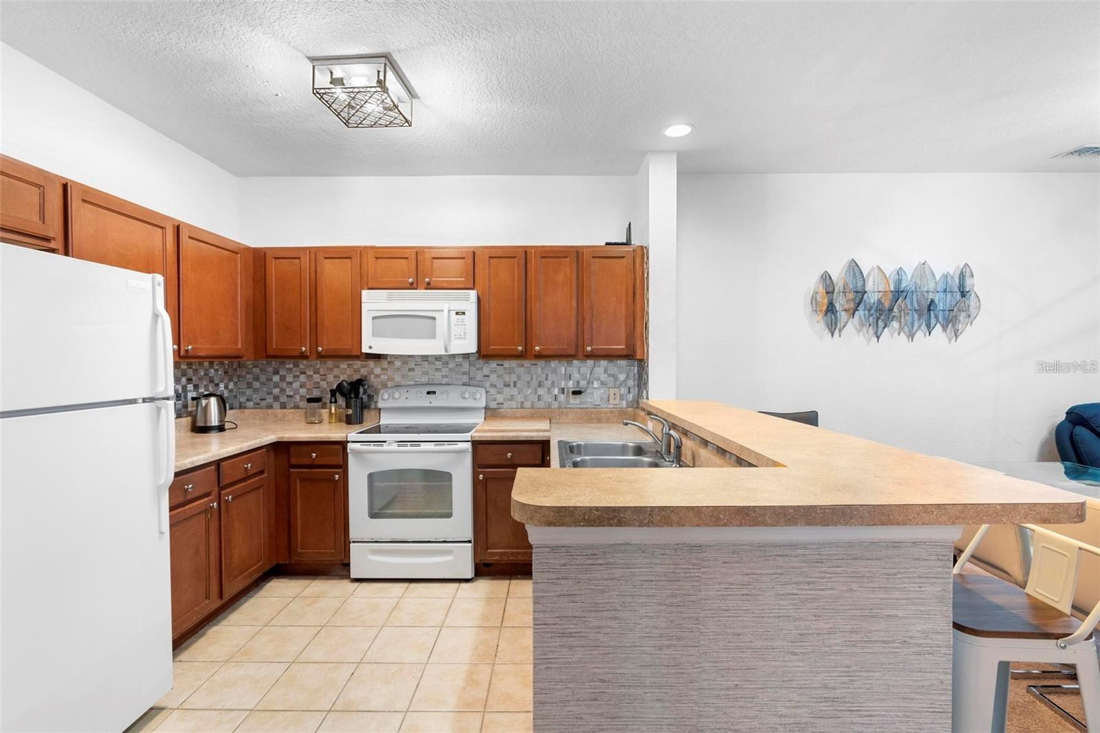 Image 4 of 26 For 3174 Feltrim Place 203