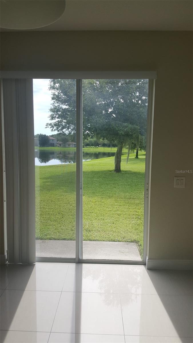 Image 5 of 16 For 13245 Oulton Circle