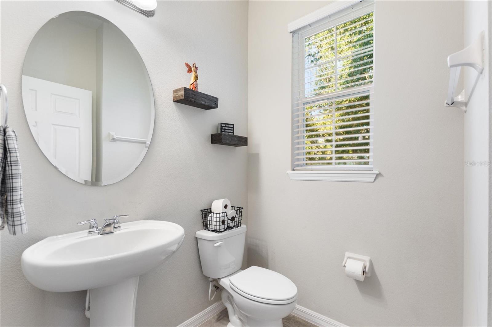 Image 15 of 43 For 14928 Porter Road