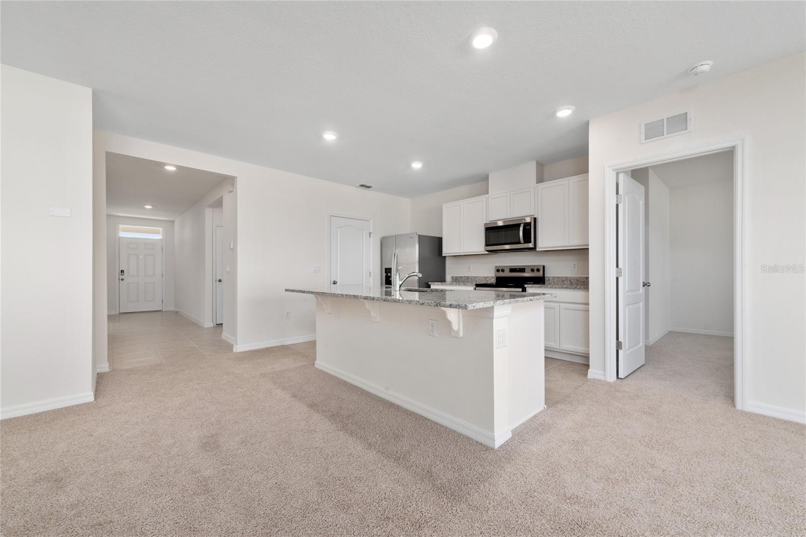 Image 12 of 40 For 804 Silver Palm Drive