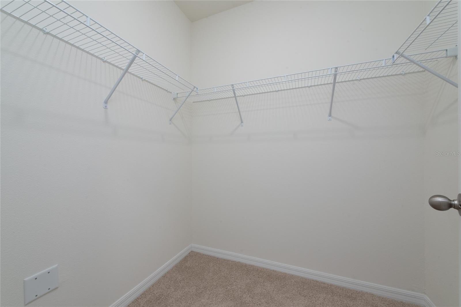 Image 25 of 40 For 804 Silver Palm Drive