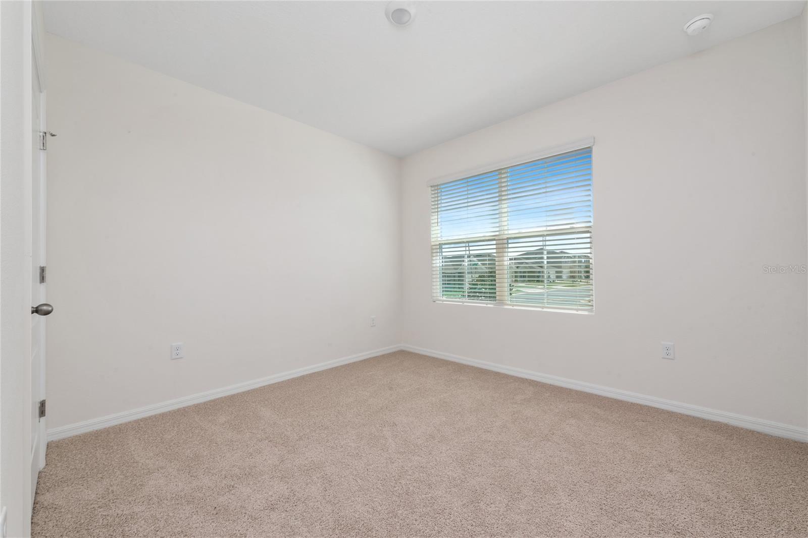 Image 6 of 40 For 804 Silver Palm Drive