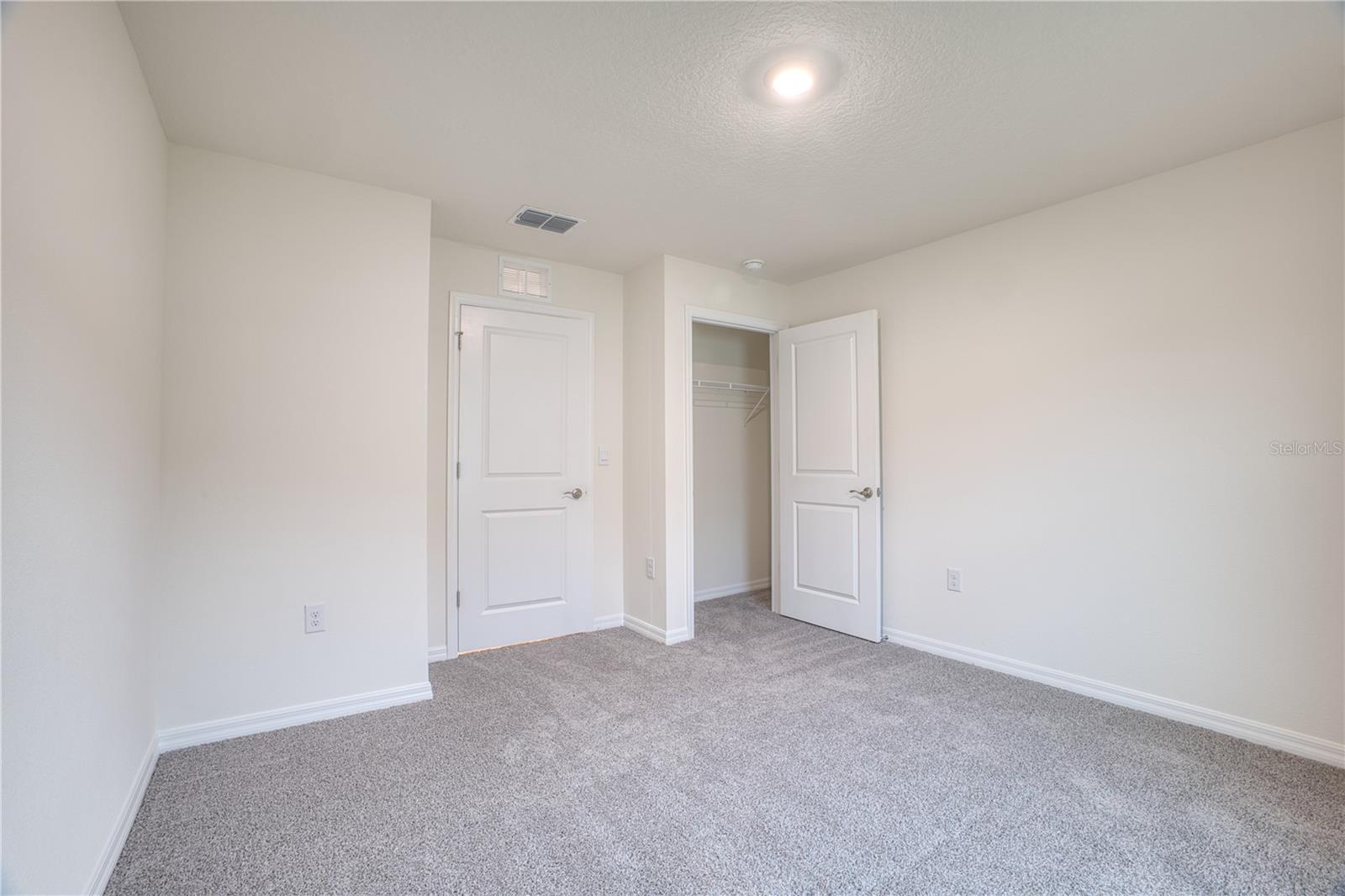 Image 11 of 25 For 15832 101st Circle