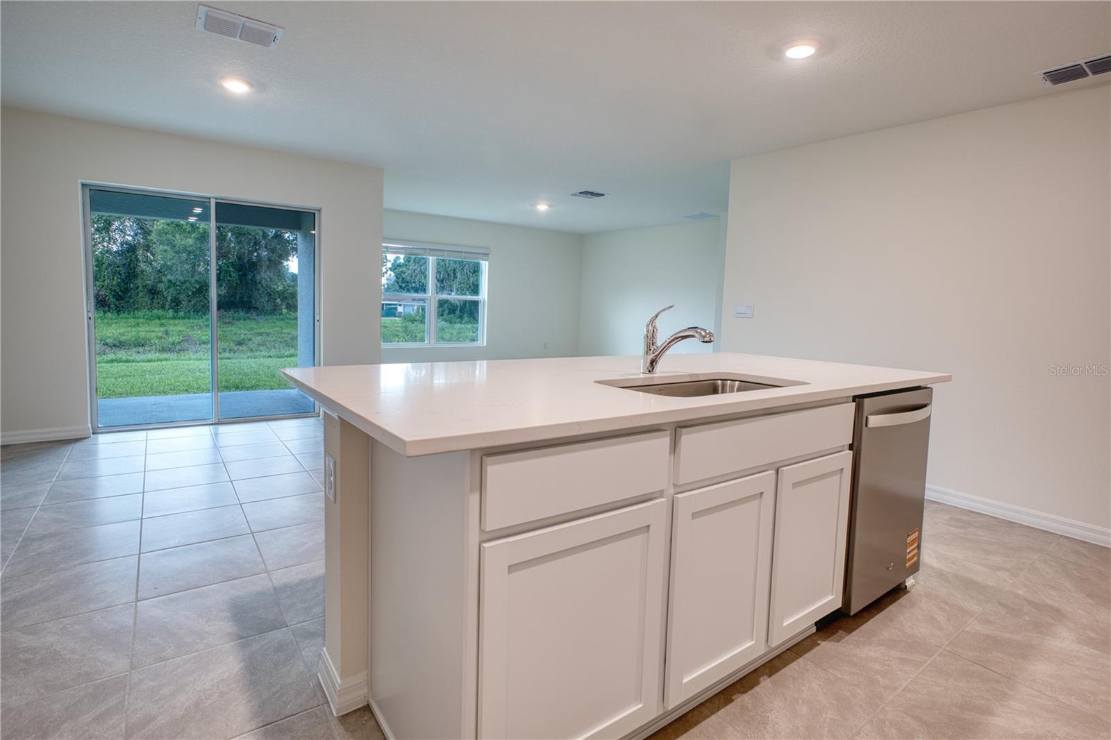 Image 15 of 25 For 15832 101st Circle