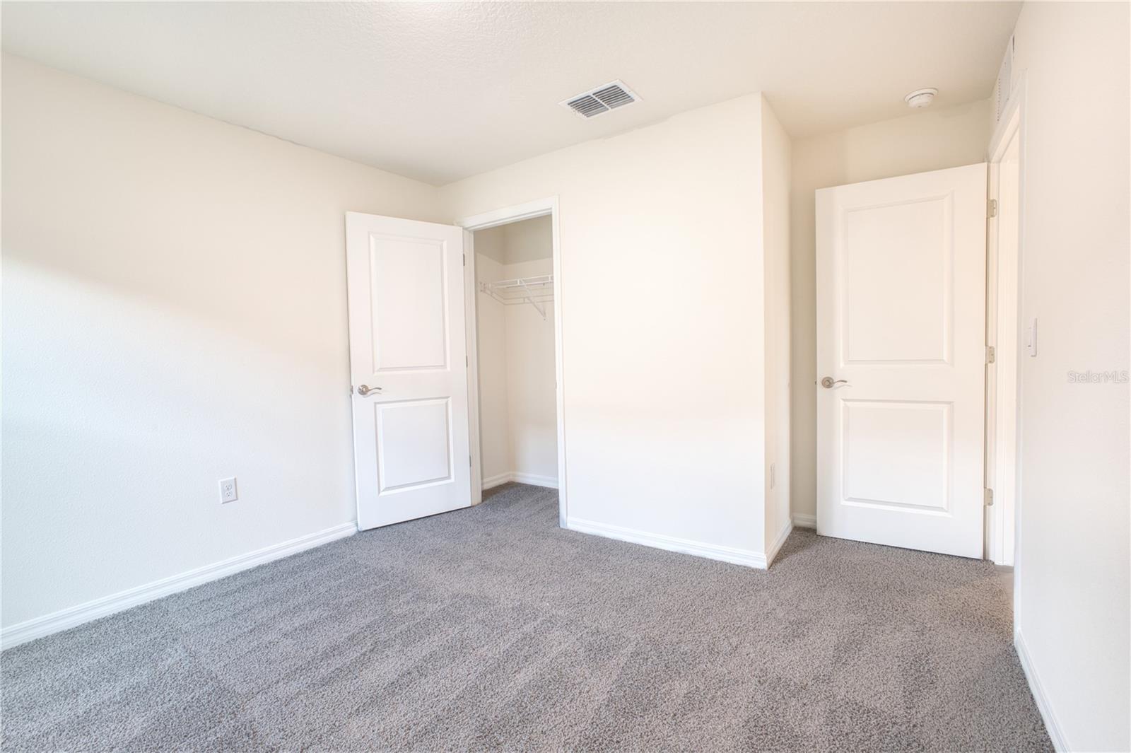 Image 7 of 25 For 15832 101st Circle