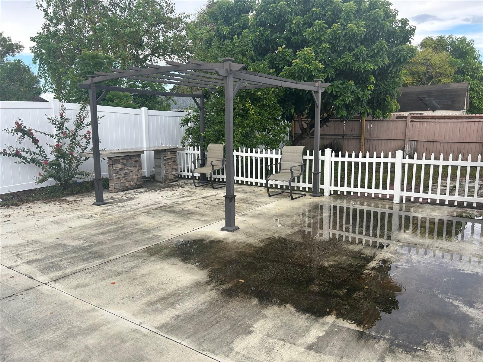 Image 2 of 22 For 339 La Paz Drive