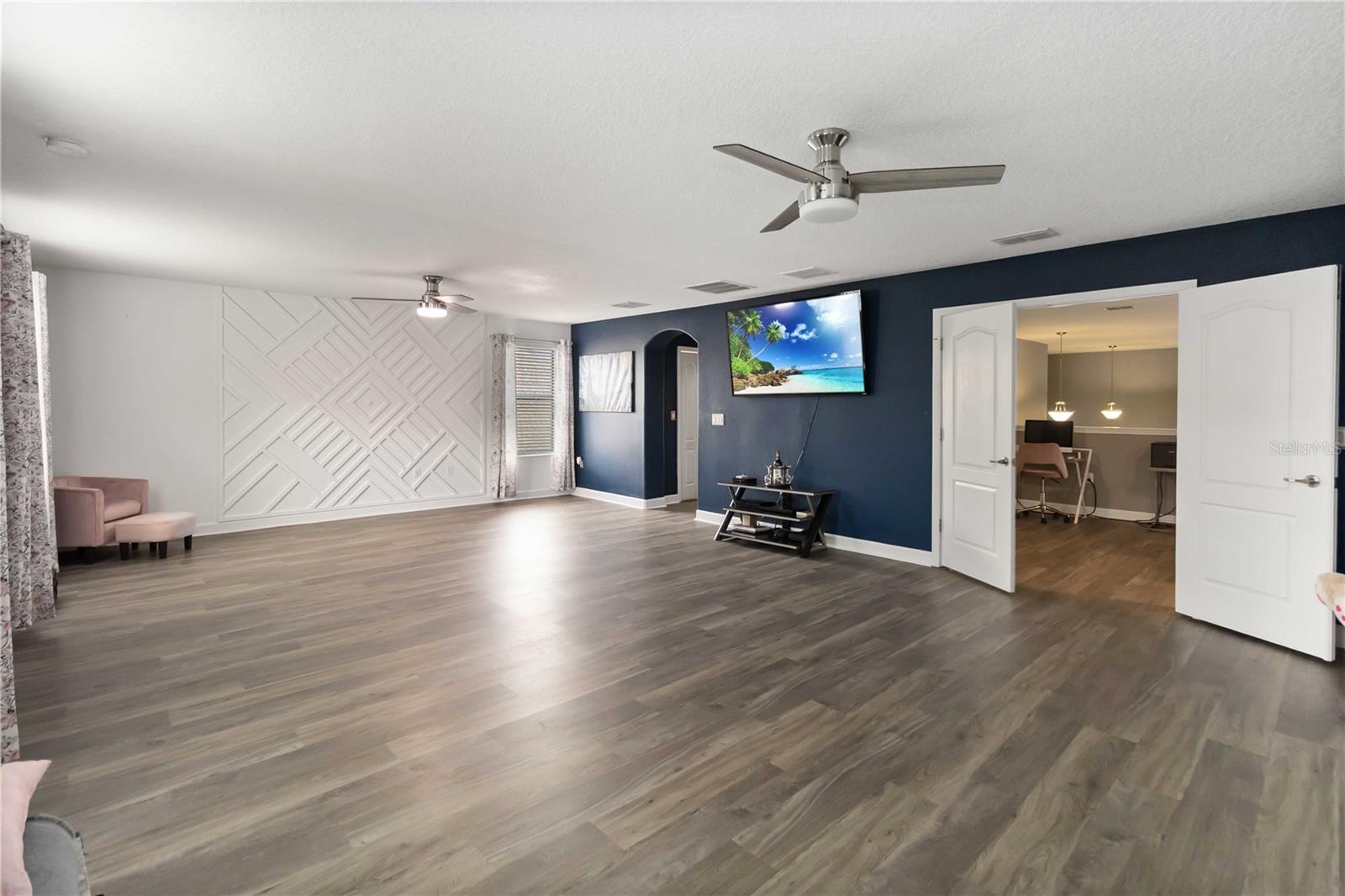 Image 26 of 41 For 1320 Moss Creek Lane