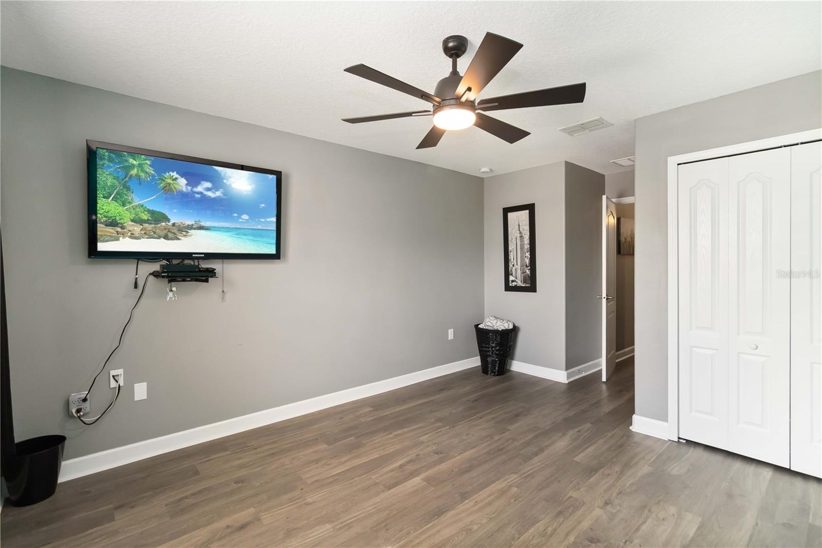 Image 33 of 41 For 1320 Moss Creek Lane