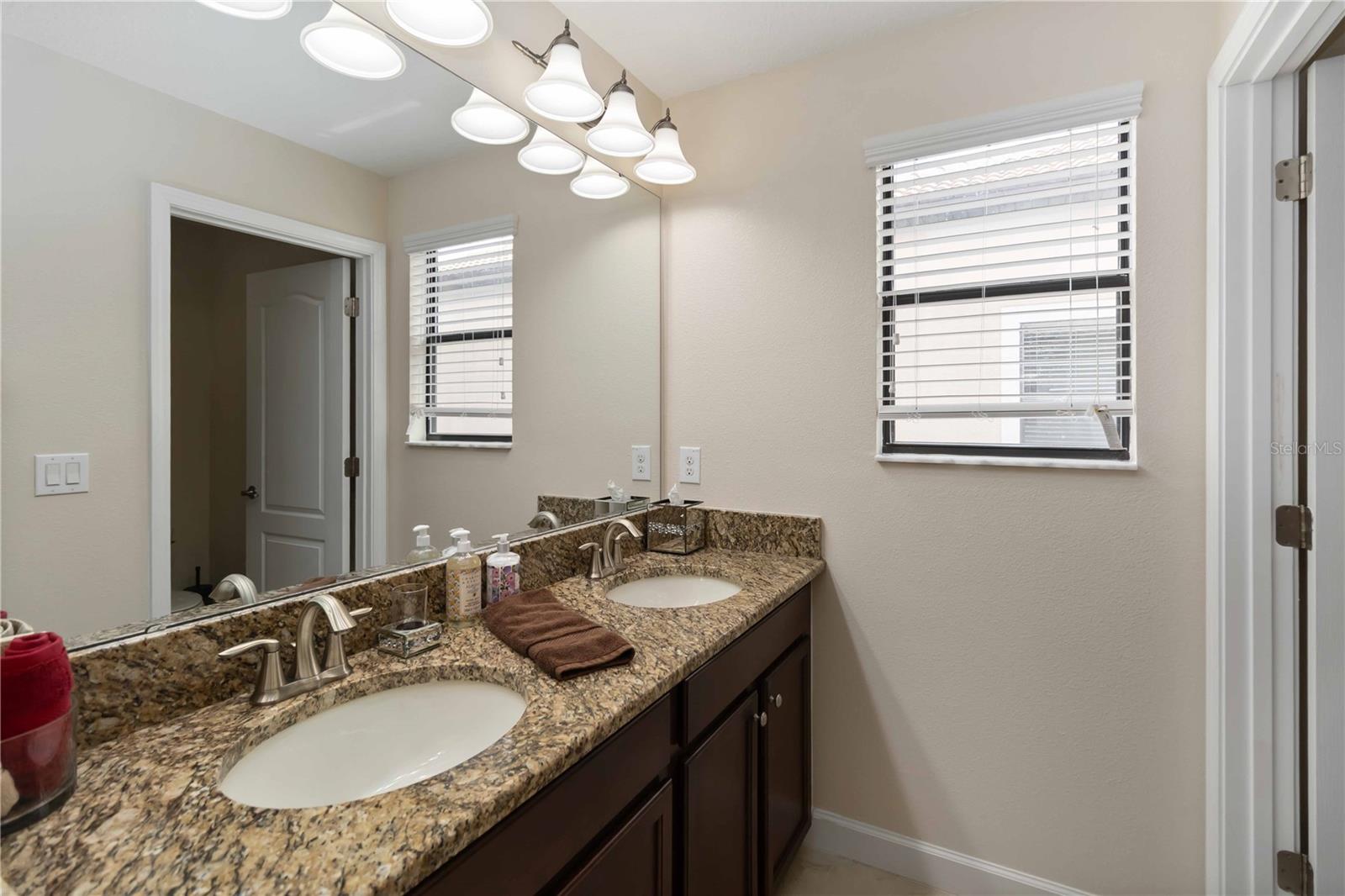 Image 34 of 41 For 1320 Moss Creek Lane