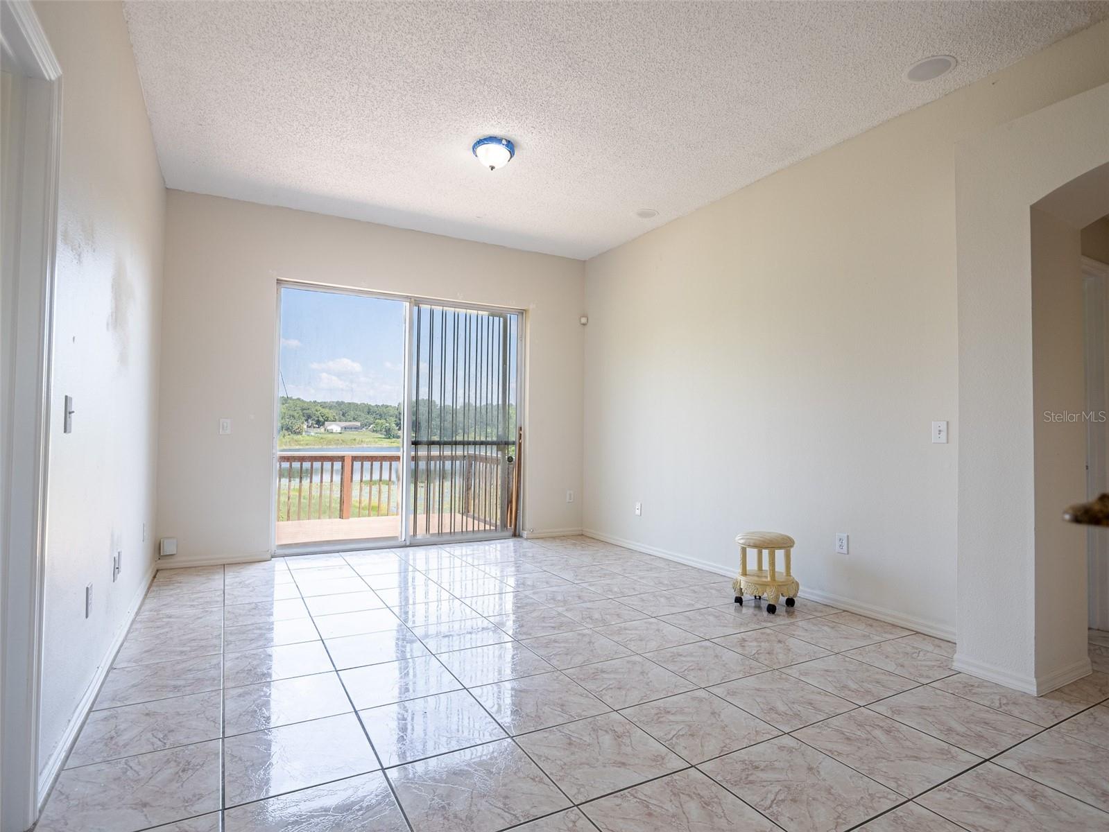 Image 6 of 31 For 6569 Long Breeze Road N