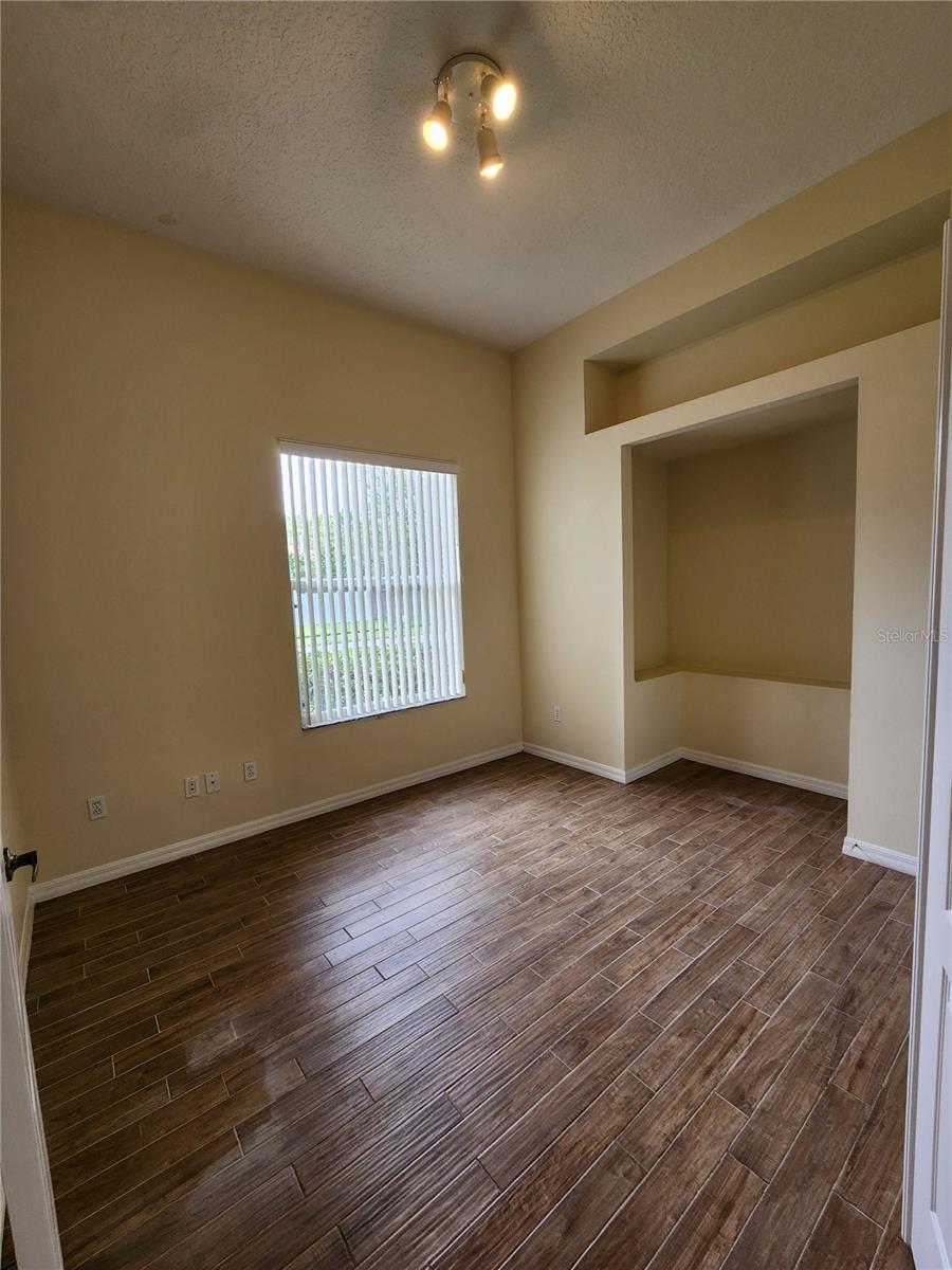Image 16 of 32 For 701 Spring Island Way