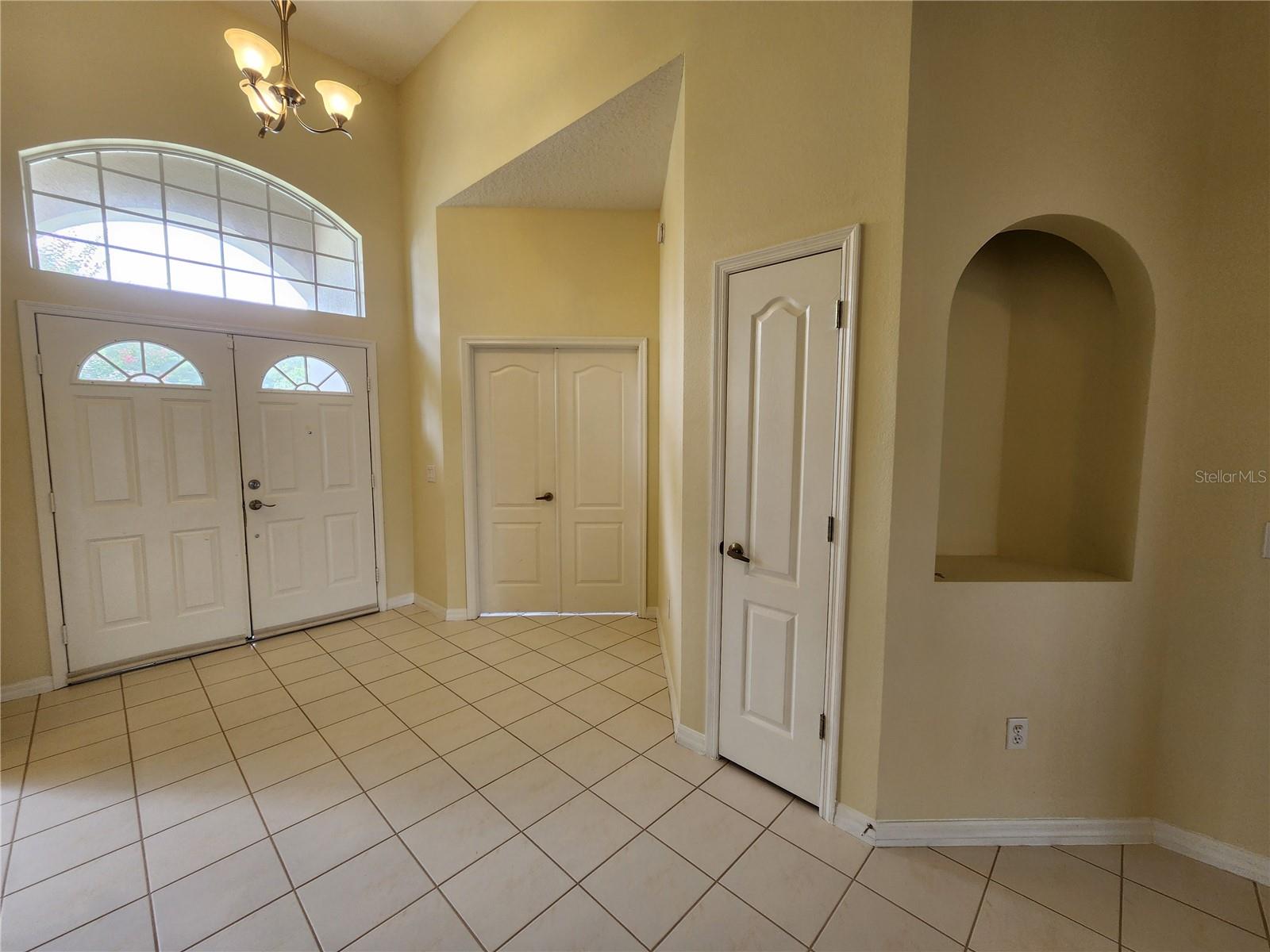 Image 17 of 32 For 701 Spring Island Way