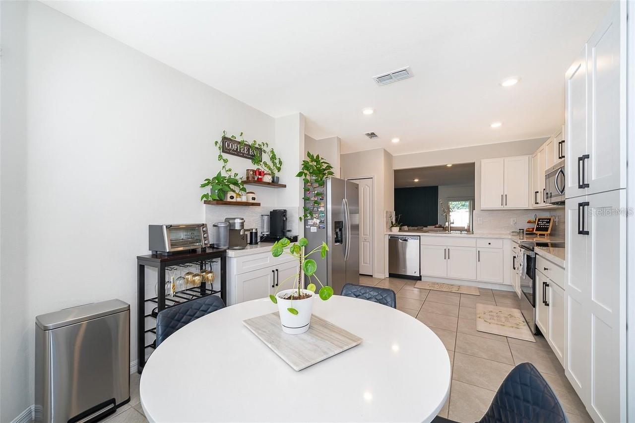 Image 10 of 22 For 834 Baylor Drive