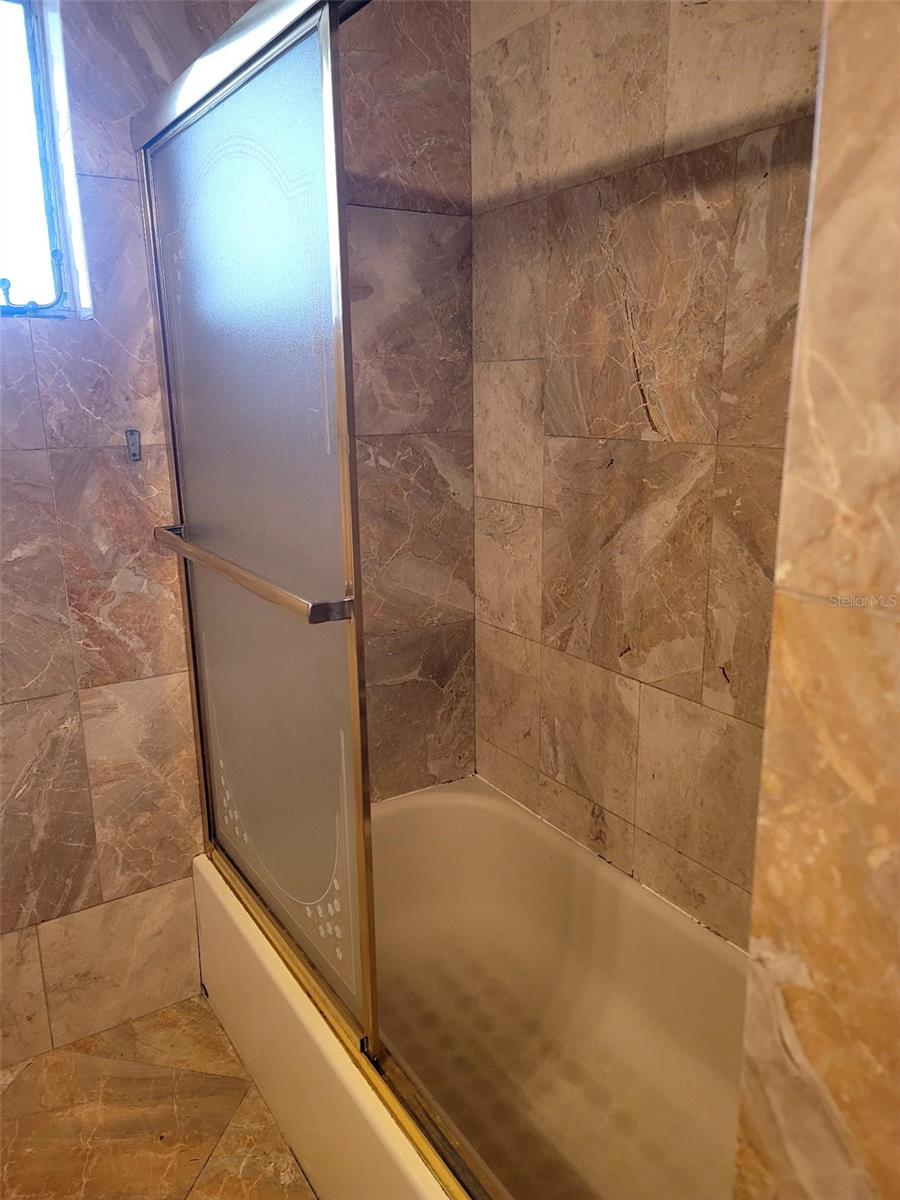 Image 10 of 17 For 1690 191st Street 315