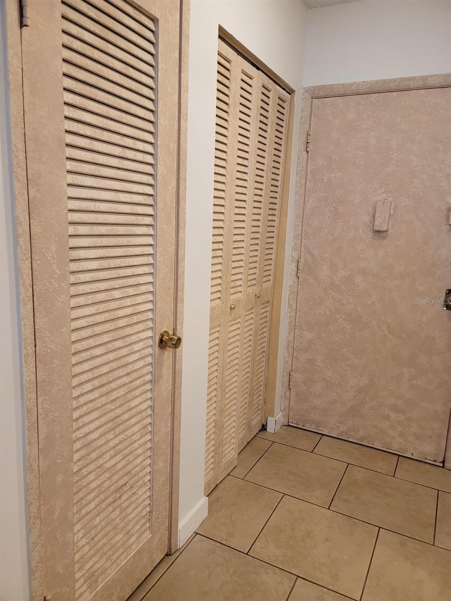 Image 8 of 17 For 1690 191st Street 315