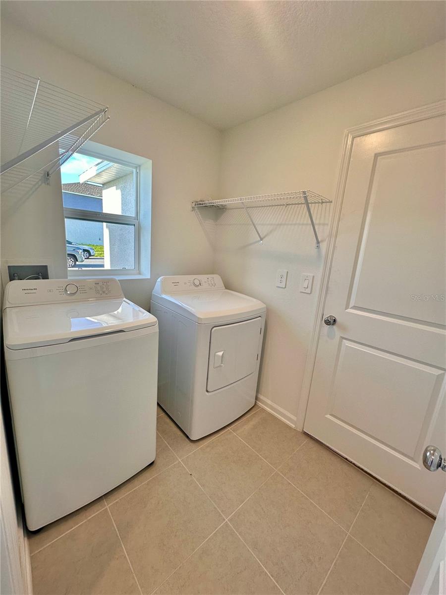 Image 12 of 13 For 2199 Chris Drive