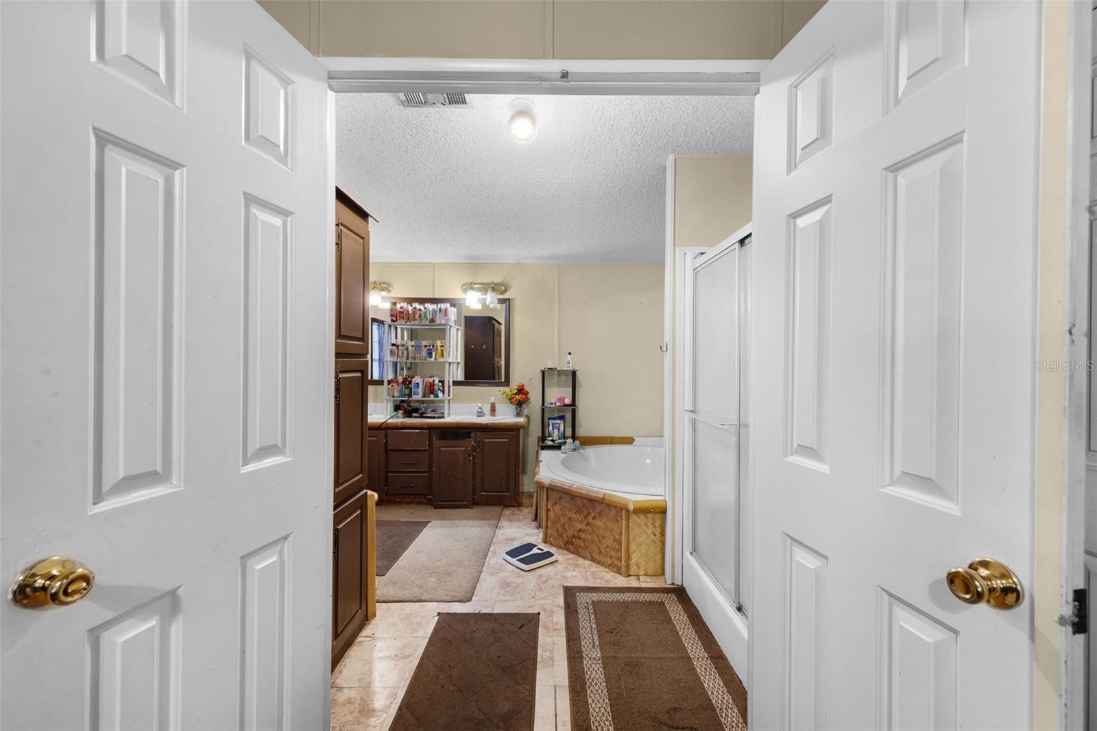 Image 11 of 22 For 1106 Greenskeep Drive