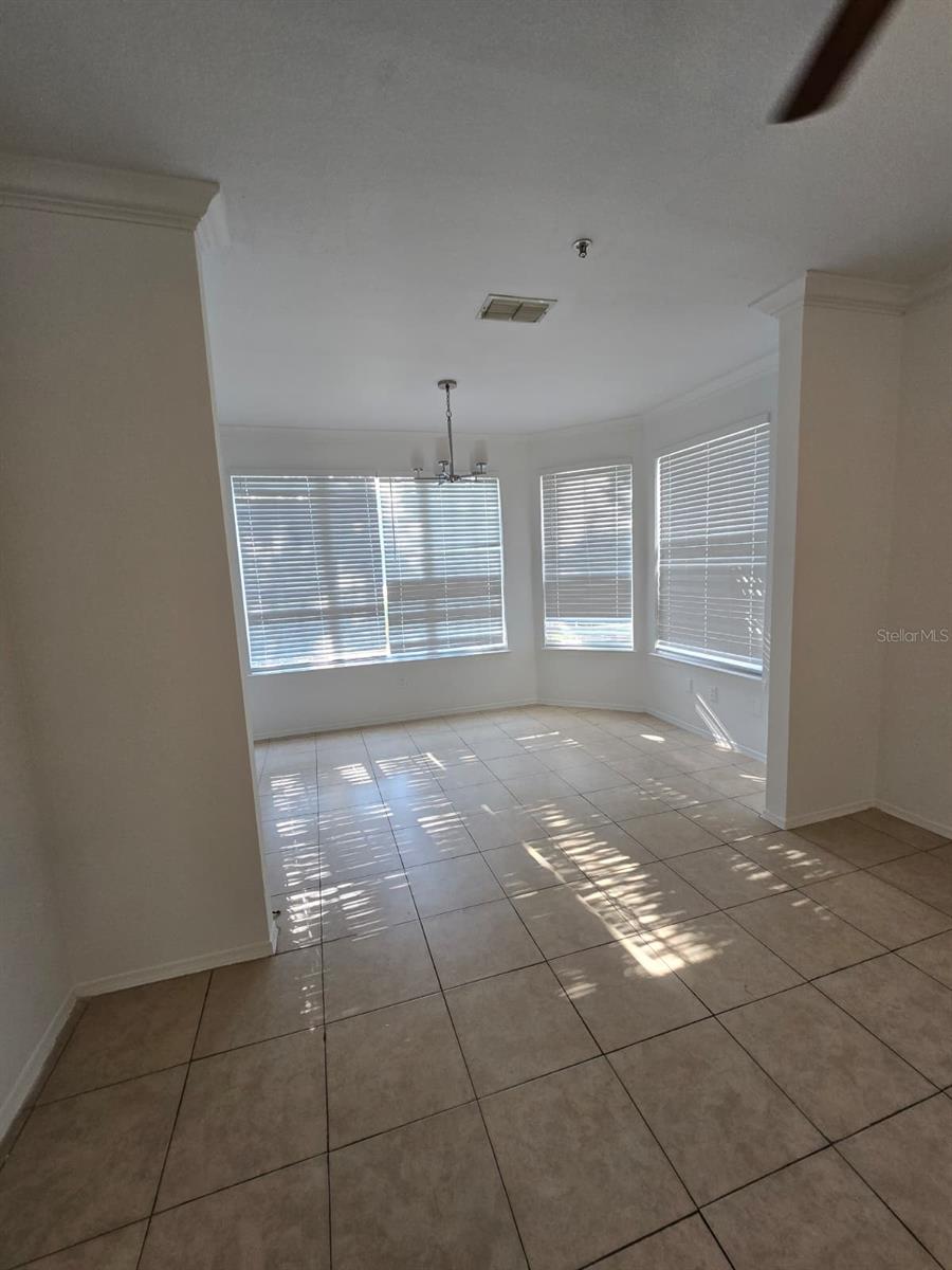 Image 19 of 25 For 3391 Kirkman Road 1216
