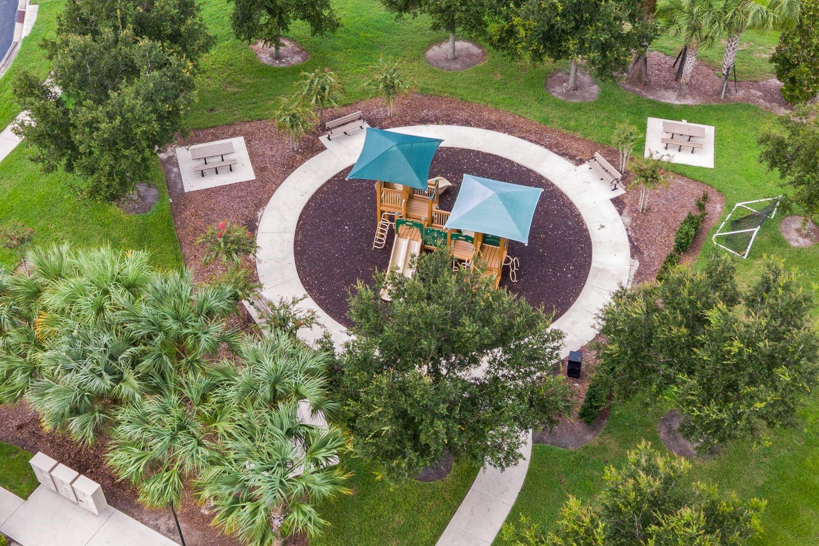 Image 10 of 45 For 4094 Great Egret Drive