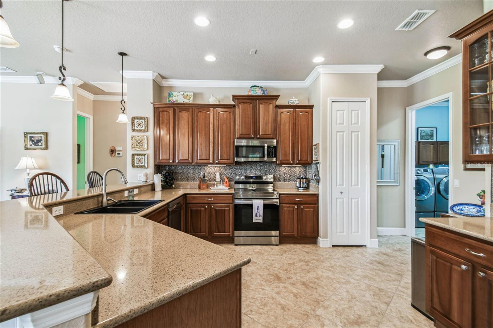 Image 15 of 63 For 541 Milano Road