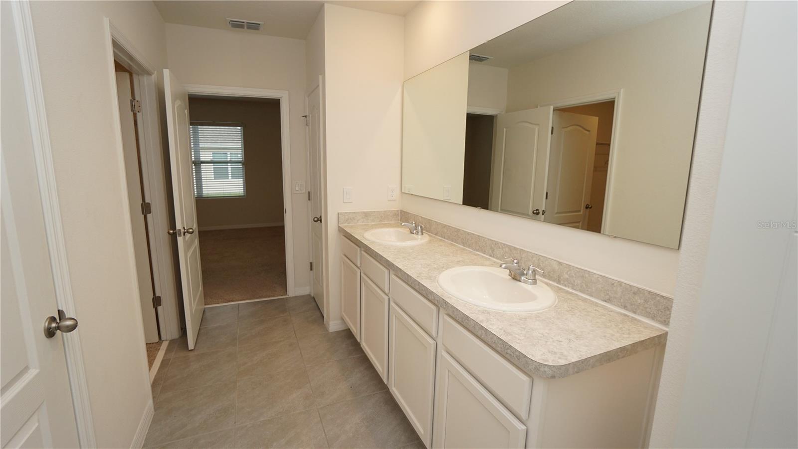 Image 13 of 21 For 6756 Huntleigh Hammock Road