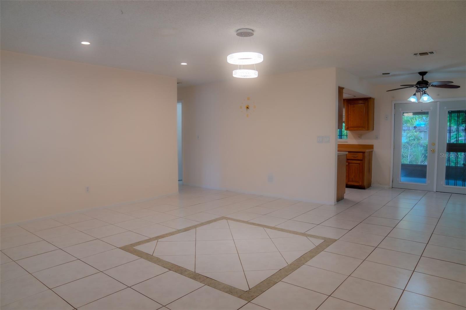 Image 4 of 19 For 6152 Bonnie Brook Boulevard