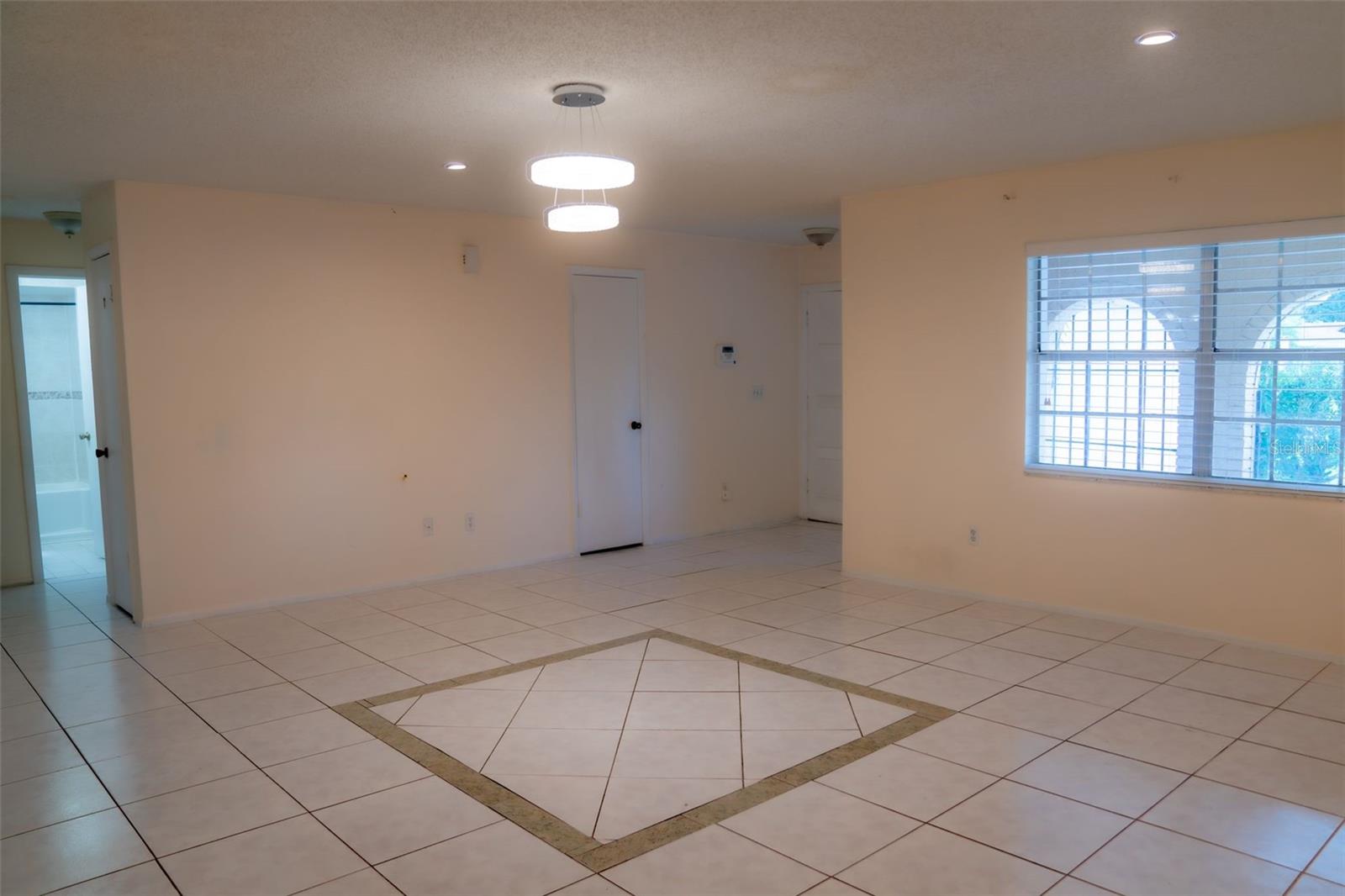 Image 5 of 19 For 6152 Bonnie Brook Boulevard