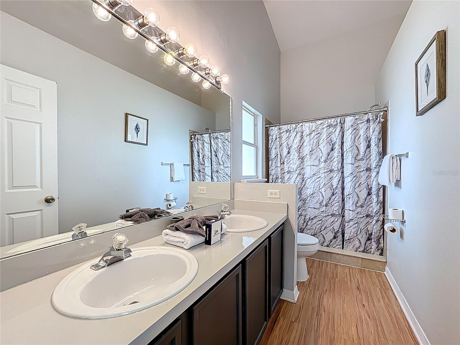 Image 24 of 50 For 17344 Silver Creek Court