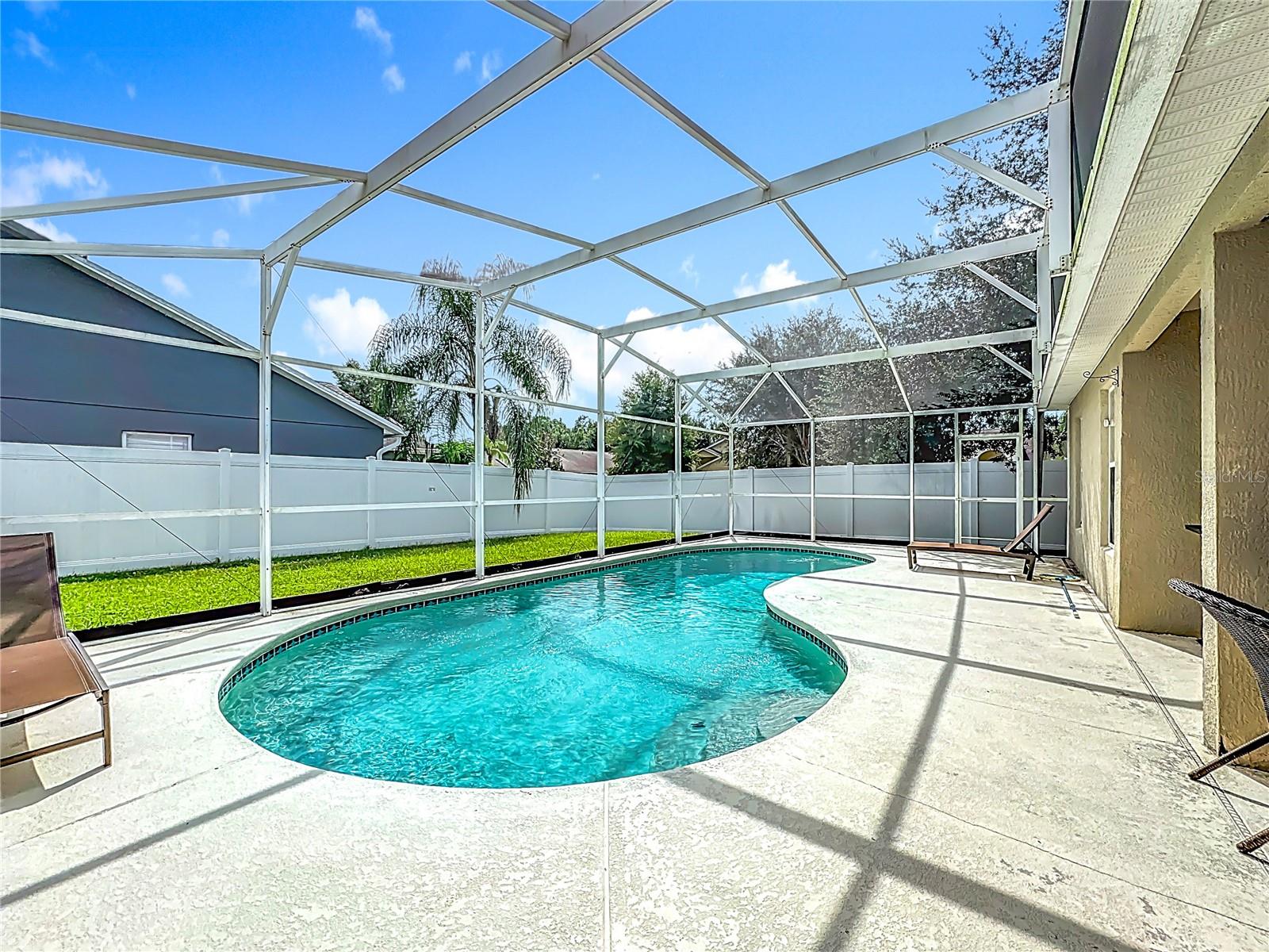 Image 41 of 50 For 17344 Silver Creek Court