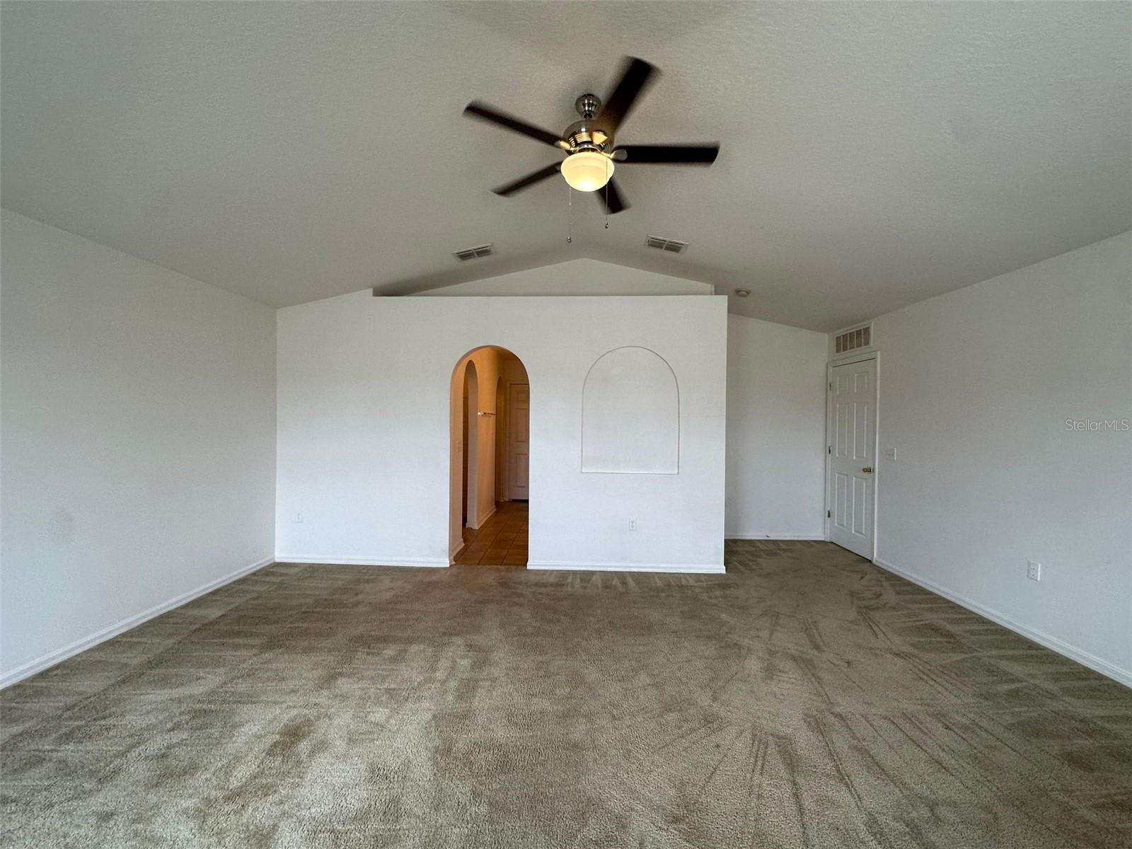 Image 17 of 41 For 422 Pine Shadow Lane