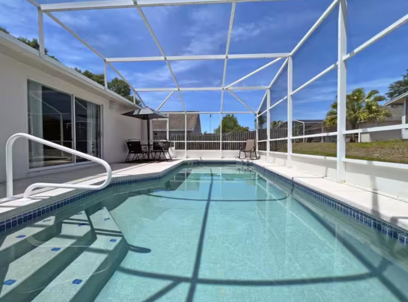 Image 22 of 28 For 142 Glasgow Court