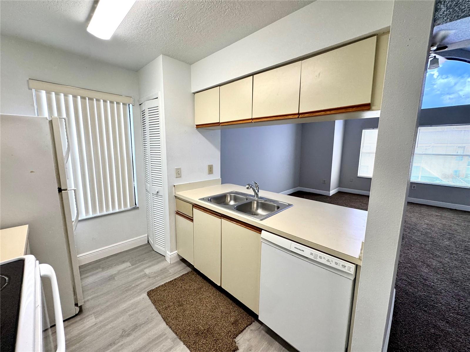 Image 10 of 21 For 3243 Fox Squirrel Drive 3243