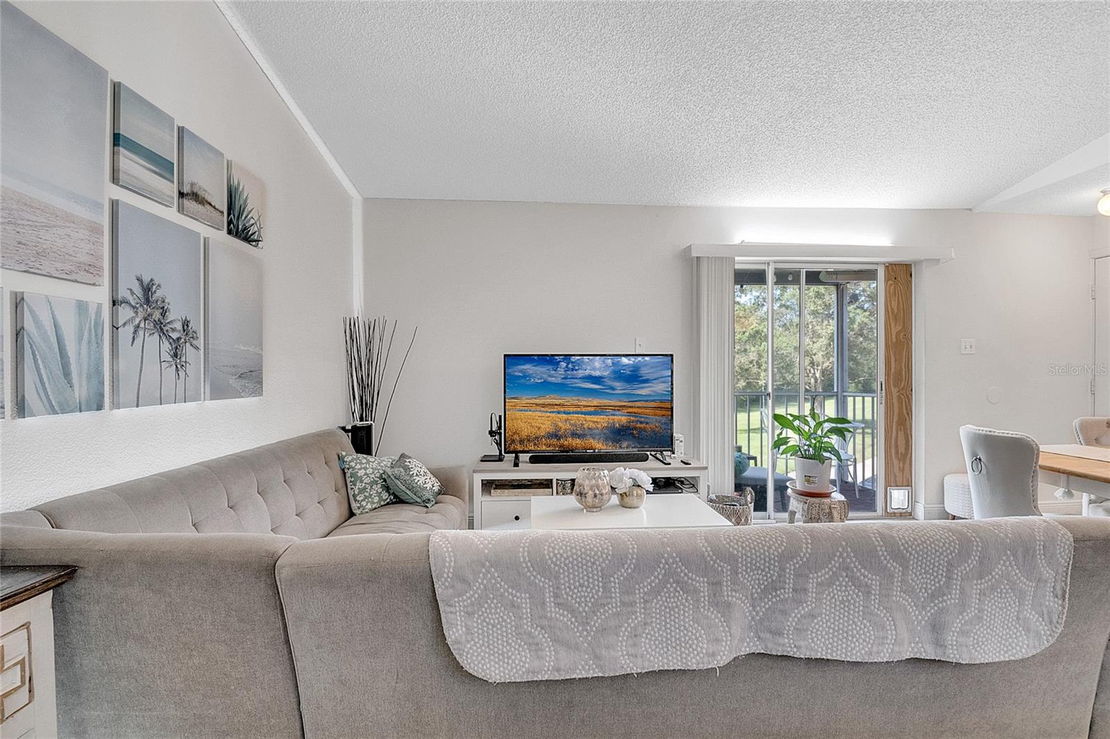 Image 10 of 54 For 3814 Bay Club Circle 204