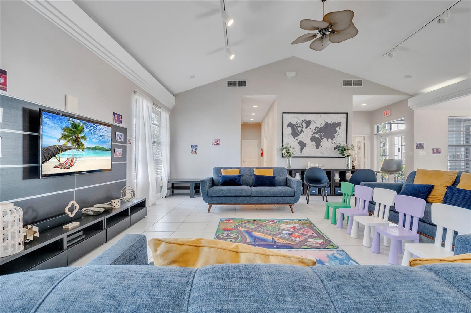 Image 31 of 54 For 3814 Bay Club Circle 204