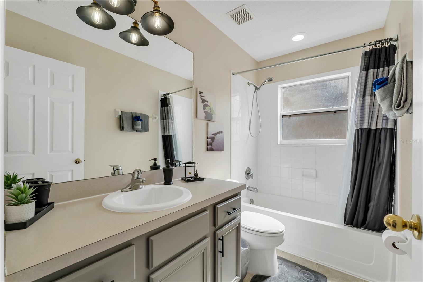 Image 34 of 50 For 2736 Lido Key Drive