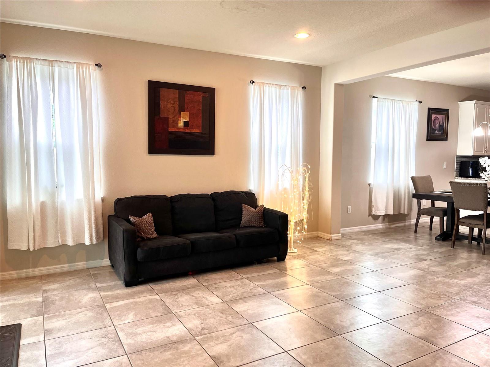 Image 8 of 25 For 2412 Annacella Avenue