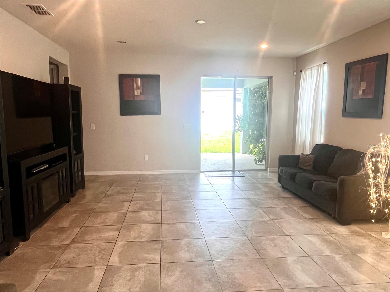 Image 9 of 25 For 2412 Annacella Avenue