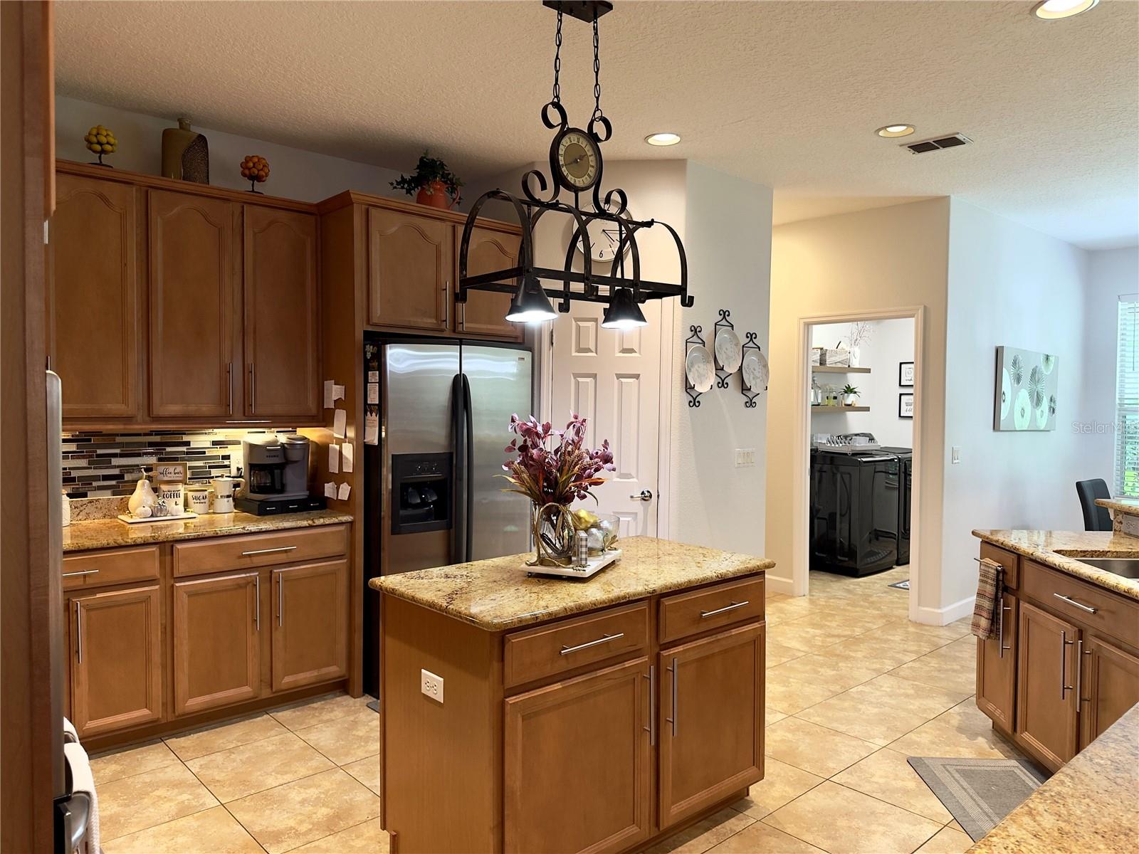 Image 13 of 34 For 16044 Birchwood Way