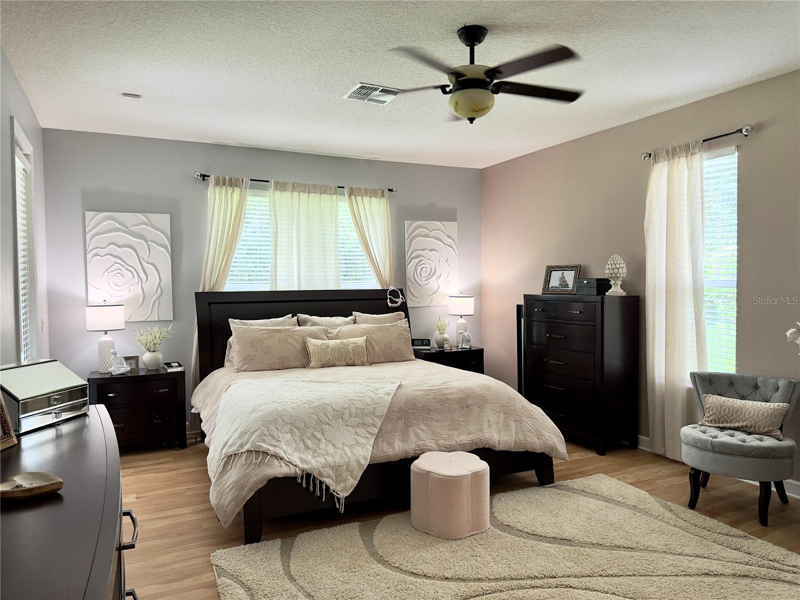 Image 15 of 34 For 16044 Birchwood Way