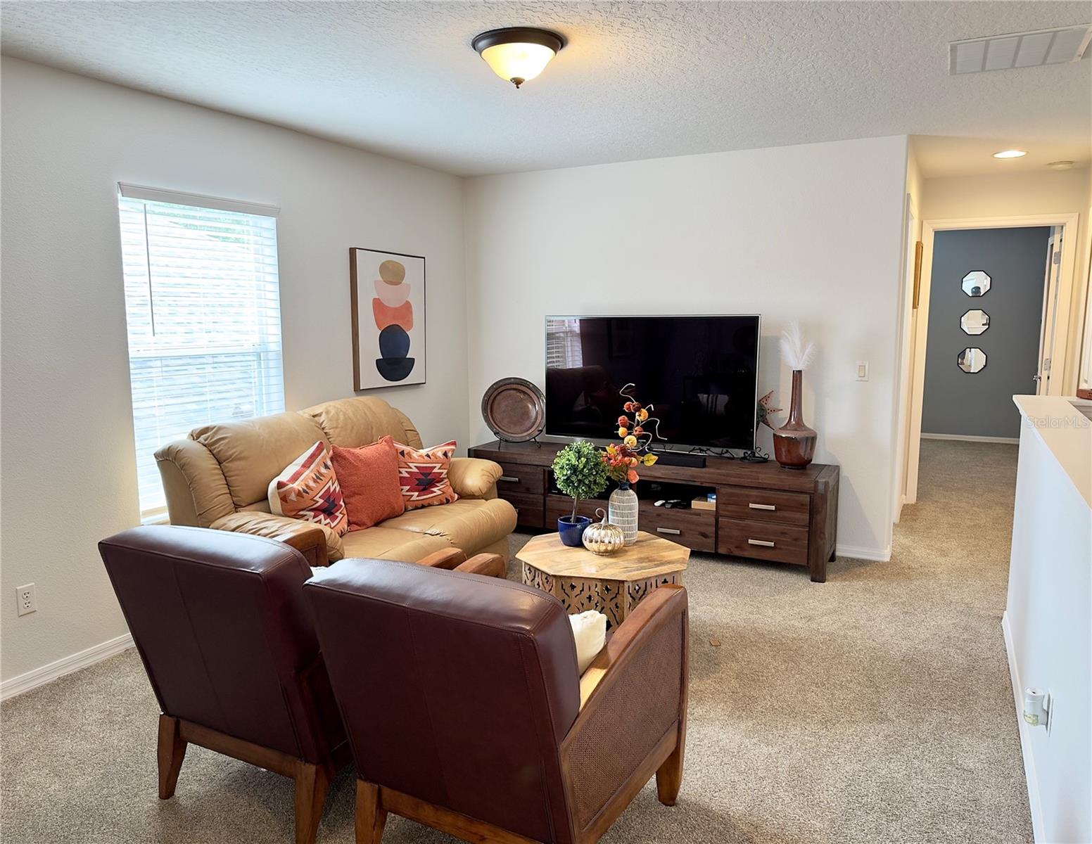 Image 28 of 34 For 16044 Birchwood Way