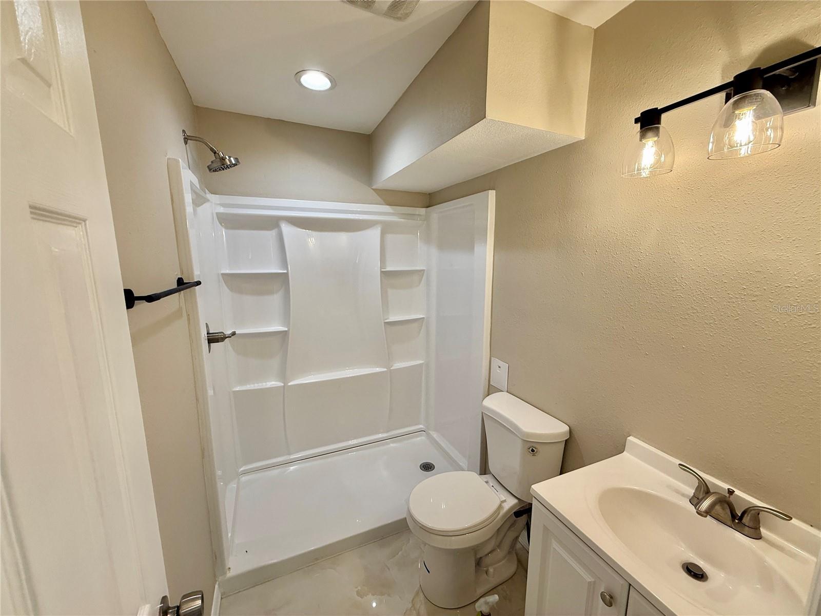 Image 15 of 15 For 2769 Lb Mcleod Road A